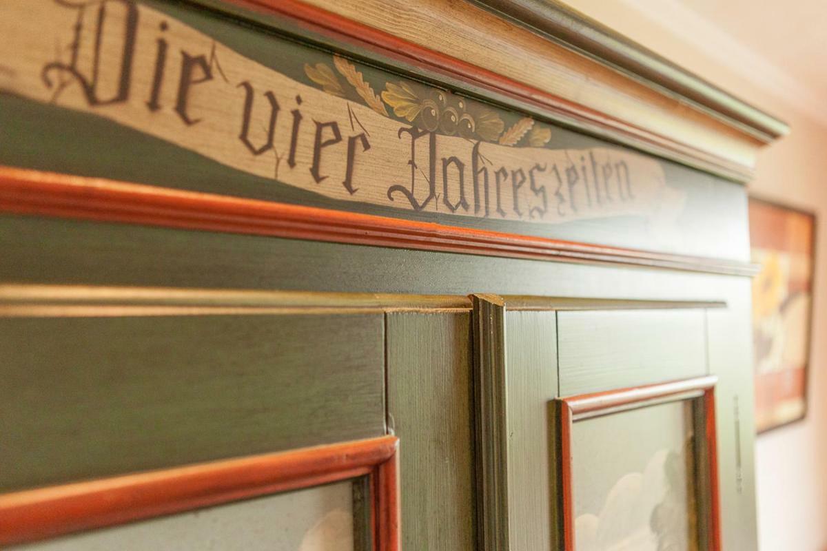 Schonbach  Landgasthaus Zum Kreuzberg מראה חיצוני תמונה